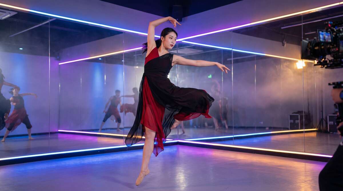 四虎tv舞蹈视频表演